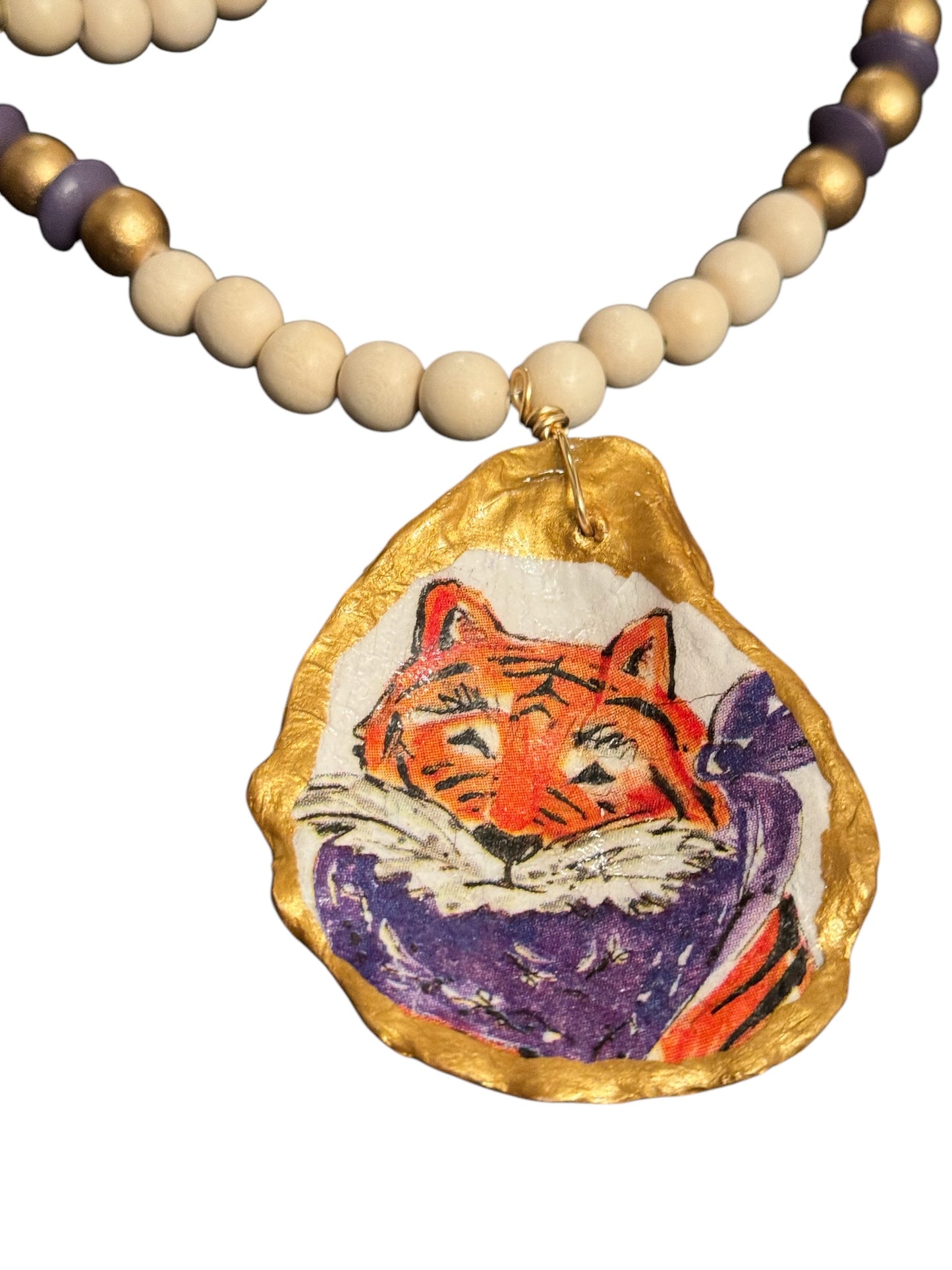 Tiger Rag Oyster Shell Necklace